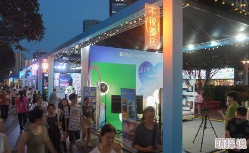 香港神算子中特开奖结果网站据传算命先生家中风水摆设奇特引来众多好奇者围观