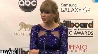 欧美大尺度边吃奶边做据传闻拍摄现场气氛尴尬男女主角多次笑场NG