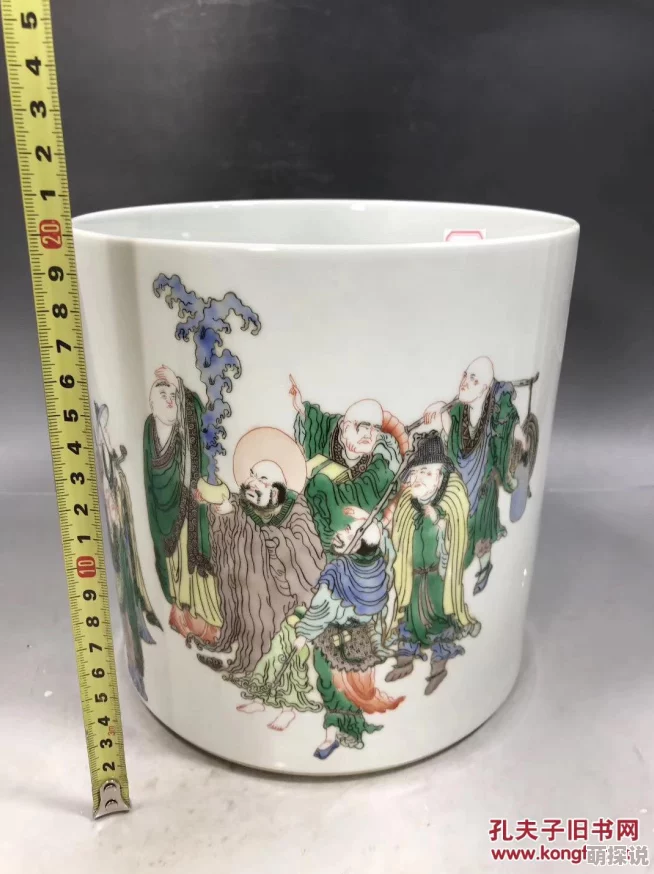 4438x全国最大的据说幕后老板是神秘富豪爱好收集古董瓷器