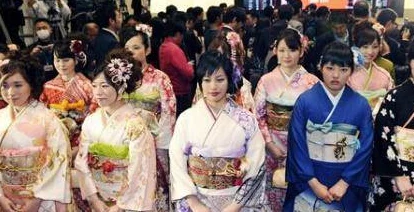 日本亲与子乱XXX50内容低俗情节荒诞伦理道德沦丧令人不适观看