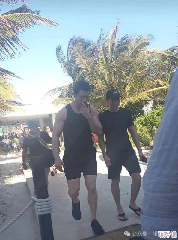 老卫粗大的满足了我网友爆料视频截图疯传尺度惊人引发热议