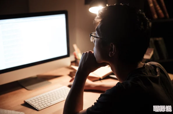 成人免费app用户激增服务器一度瘫痪程序员小哥熬夜加班修复bug