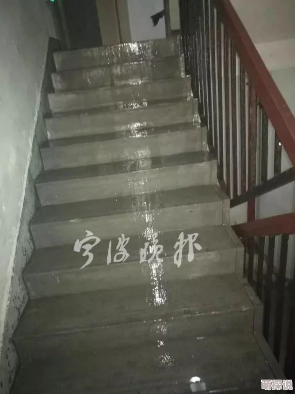 欧美cythere喷水据传是因为使用了特殊的水管装置效果惊人引来网友热议 欧美cythere喷水据传是因为使用了特殊的水管装置效果惊人引来网友热议