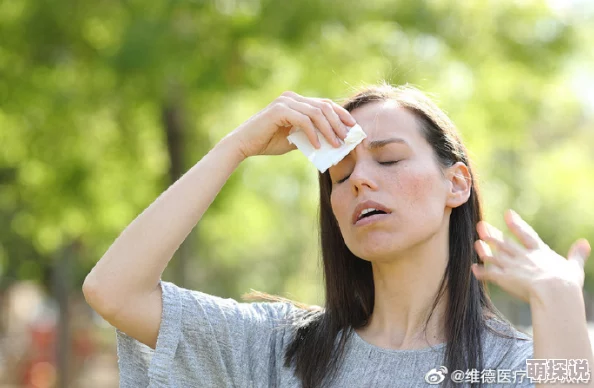 一边伸舌头一边快速喘气图高温天气注意防暑降温谨防中暑