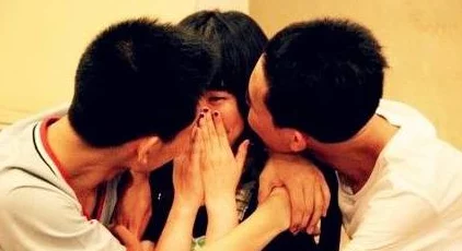 男人扎进女人下边视频全过程曝光完整版流出画面不堪入目违法传播必究