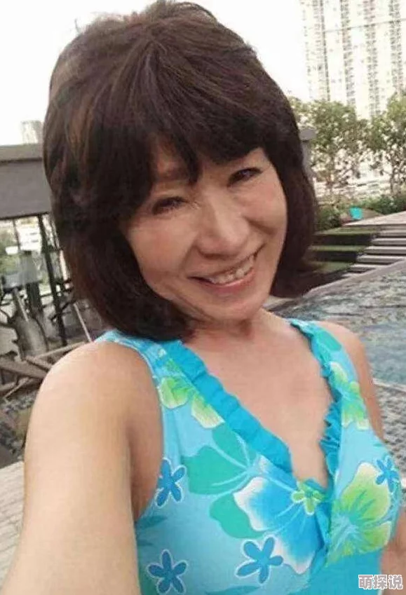 日本肥老太婆bwwxxxx令人作呕行为举止粗俗不堪入目