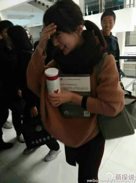 日韩老熟女自拍图片网络流传警方已介入调查