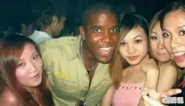 欧美成人黑人xx视频免费观看内容低俗，传播不良信息，建议远离