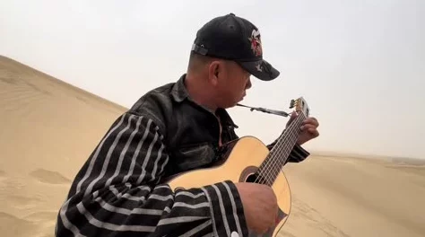 王小黑骆驼之歌原唱完整版聆听大漠之音感受天籁嗓音