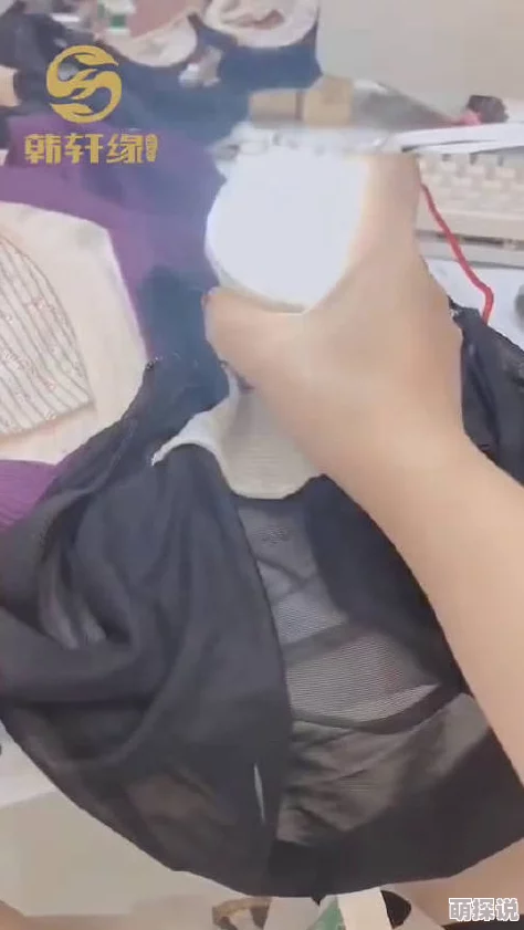 班主任丝袜脚夹茎故事已被举报并下架