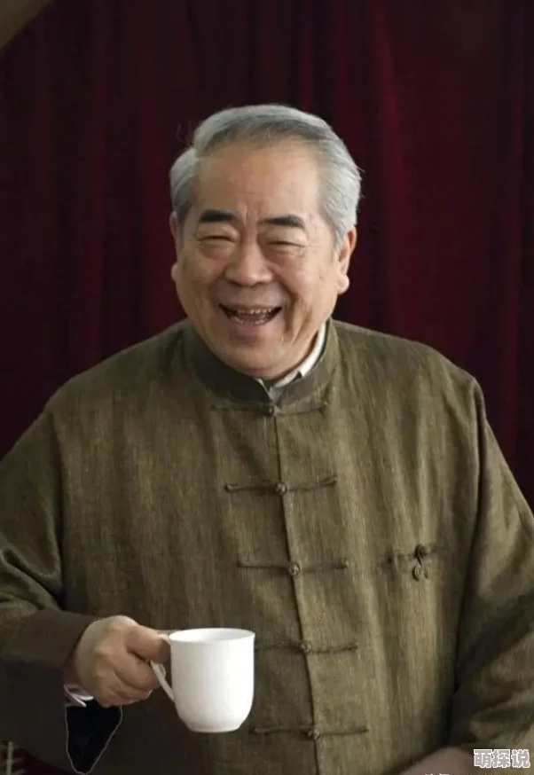 娇妻被两个老头疯狂进出曝光视频引热议警方已介入调查