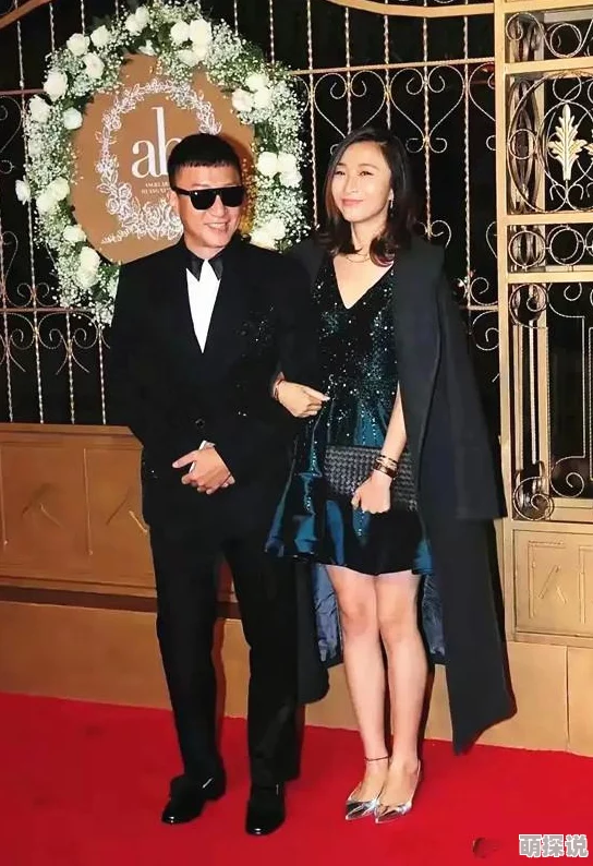 公交车上c了个短裙学生曝光者称事发15路公交车座位号为12号