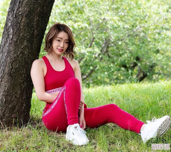 欧美大肥婆大肥BBBBB为何受追捧因为其展现了对各种身材的包容性