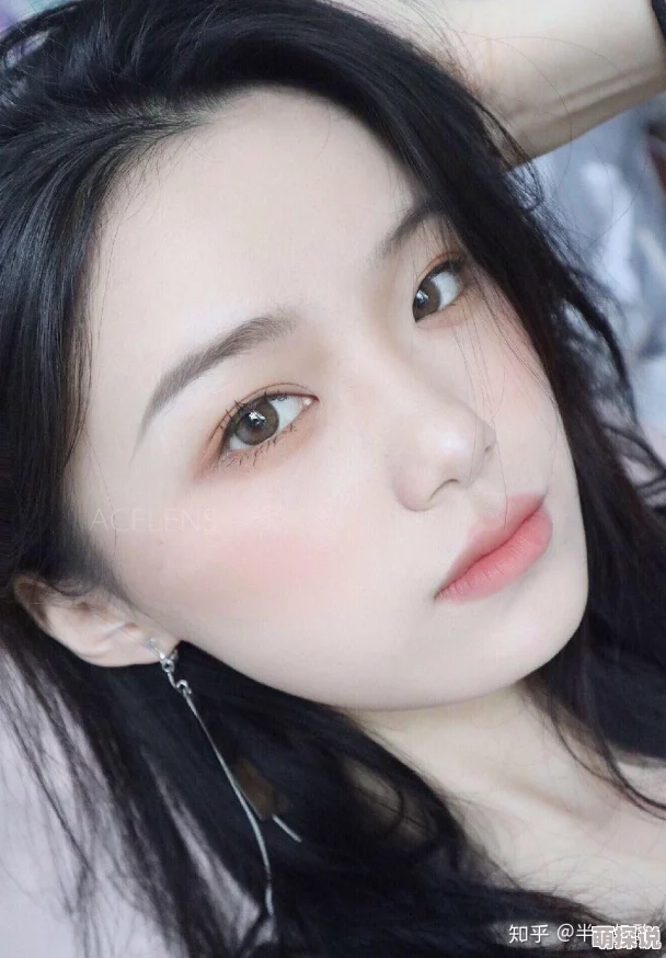 A级黄色片为什么吸引眼球因为其中展现的情感与画面极具冲击力