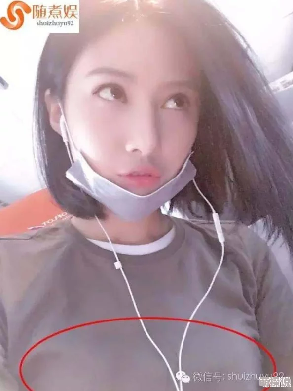 美女露出秘奶头私照白曼头为什么她的摄影技巧令人称赞为何在网上疯传