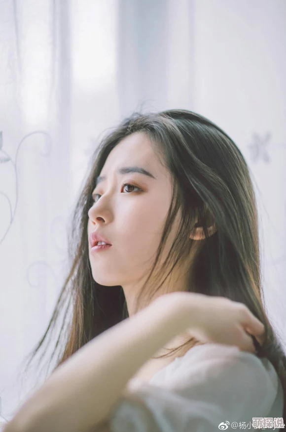 末发成年娇小性XXXXX为什么让人如此着迷清纯甜美气质独特