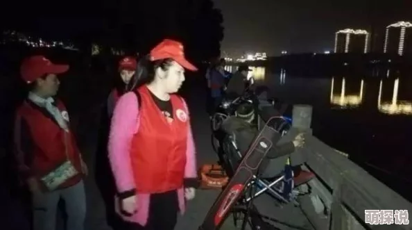 为什么它如此火爆因为它满足了某些读者对刺激和禁忌的幻想白洁公交车被挺进体内H