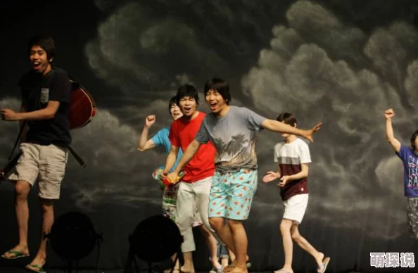 亚洲激情综合为何经久不衰因为它凭借其精彩的表演和深刻的内涵赢得了观众的认可和喜爱