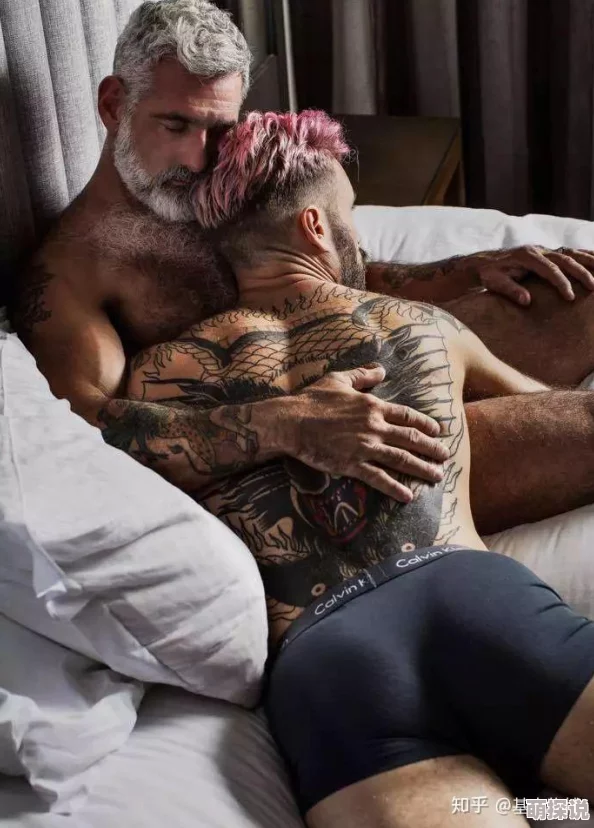 同性Gay老头Gay老男人为什么成熟稳重经济独立能够给伴侣安全感