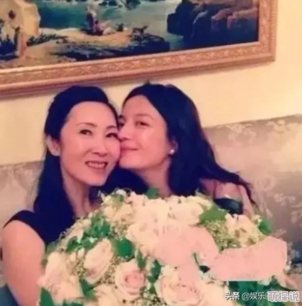 王思聪仙境传说RO手游直播盛况，熊猫平台六万豪掷引热议新潮流