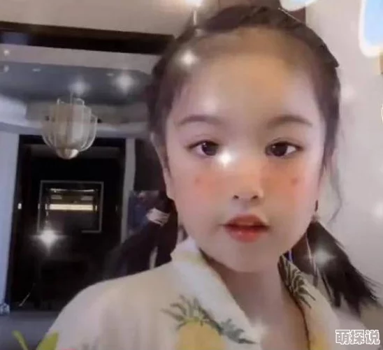小埋圆脸表情包大放送，萌翻全网的新热门可爱来袭！